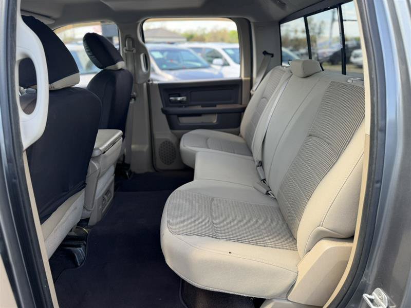 Used 2011 RAM 1500 Classic SLT w/ Remote Start & Security Group AWD/4WD image 16