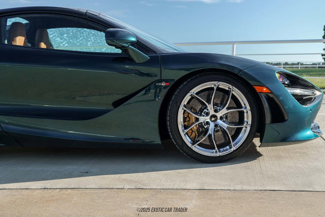Used 2022 McLaren 720S Spider image 54