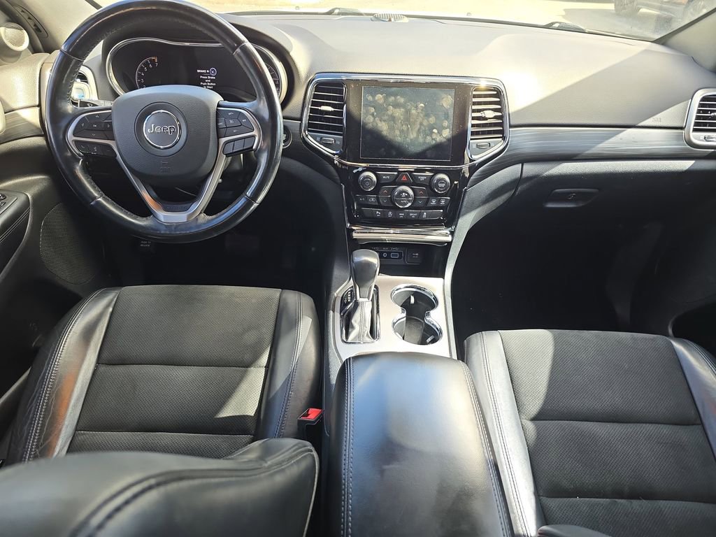 Used 2019 Jeep Grand Cherokee Altitude image 15