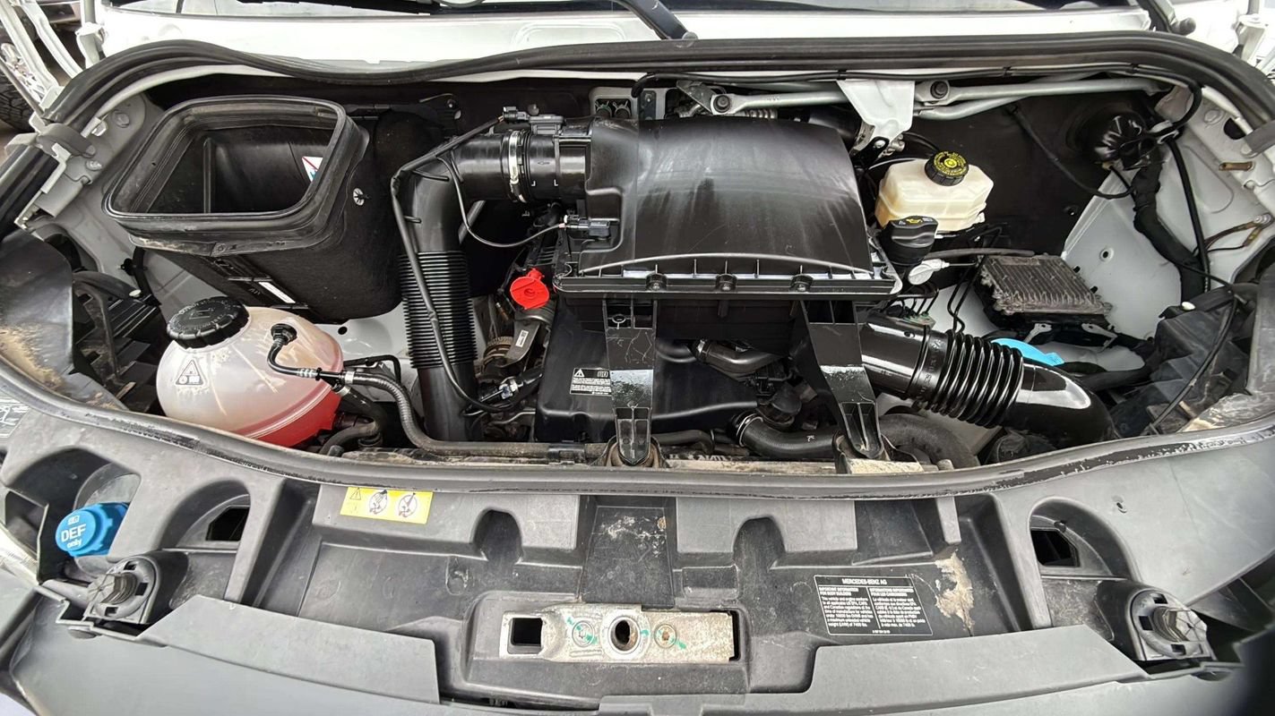 Used 2021 Mercedes-Benz Sprinter 2500 image 19
