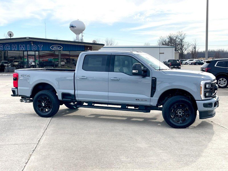New 2026 Ford F250 Lariat w/ Black Appearance Package image 3