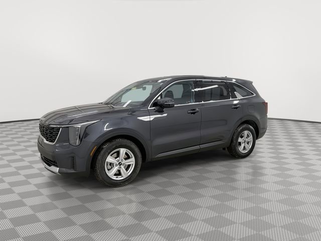 Used 2026 Kia Sorento LX image 5