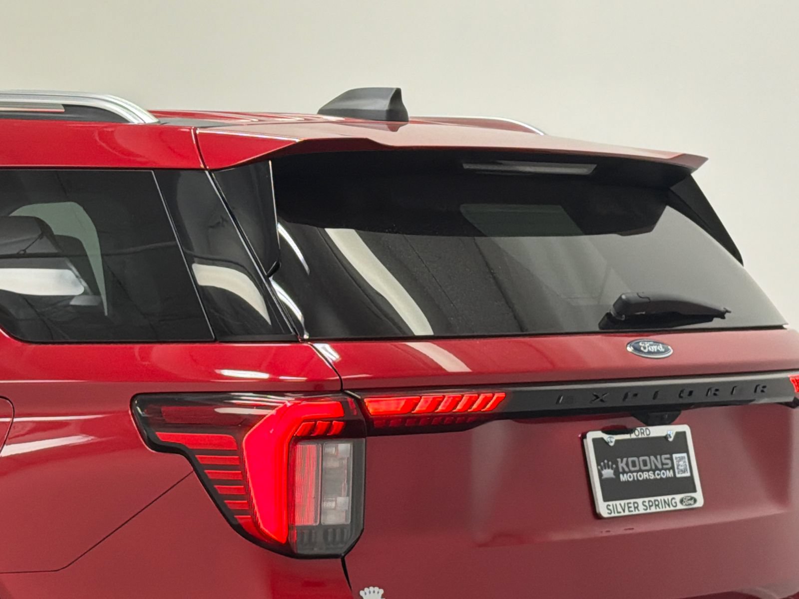 New 2026 Ford Explorer Platinum w/ LUX Leather Package AWD/4WD image 8