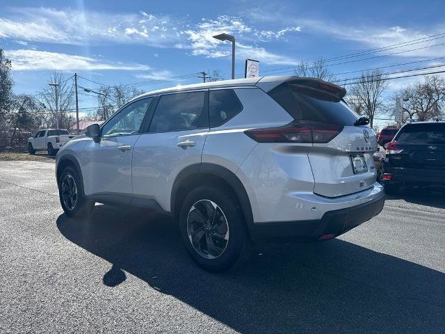 Certified 2024 Nissan Rogue SV AWD/4WD image 8
