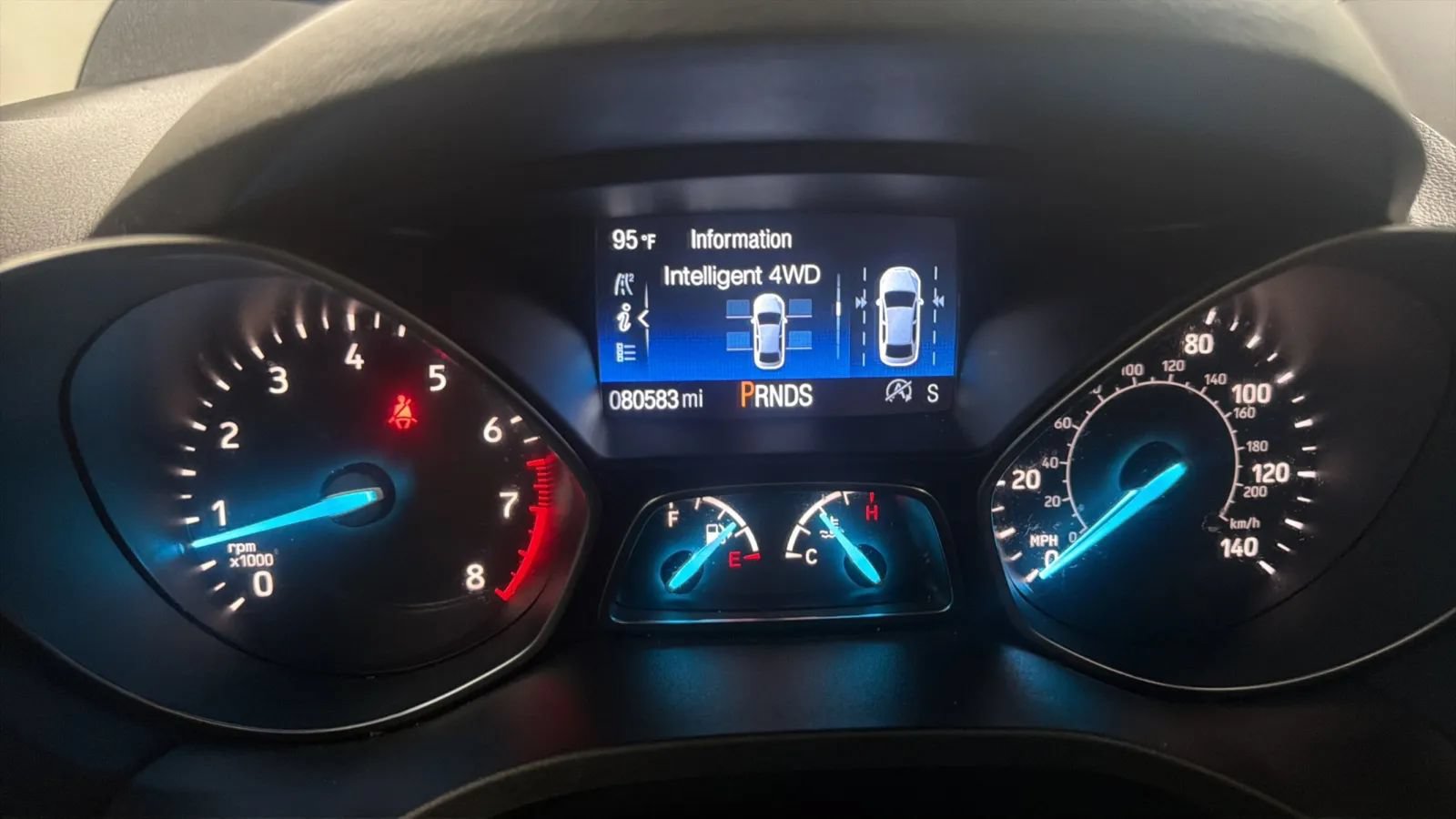 Used 2018 Ford Escape SE w/ Ford Safe & Smart Package AWD/4WD image 11