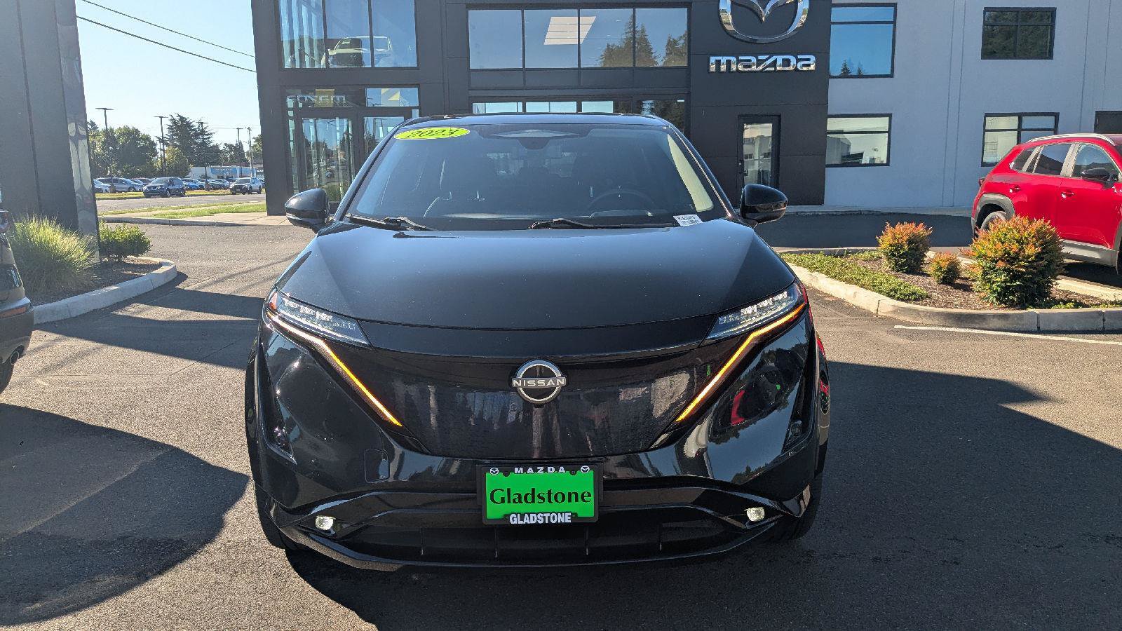 Used 2023 Nissan Ariya AWD/4WD image 9