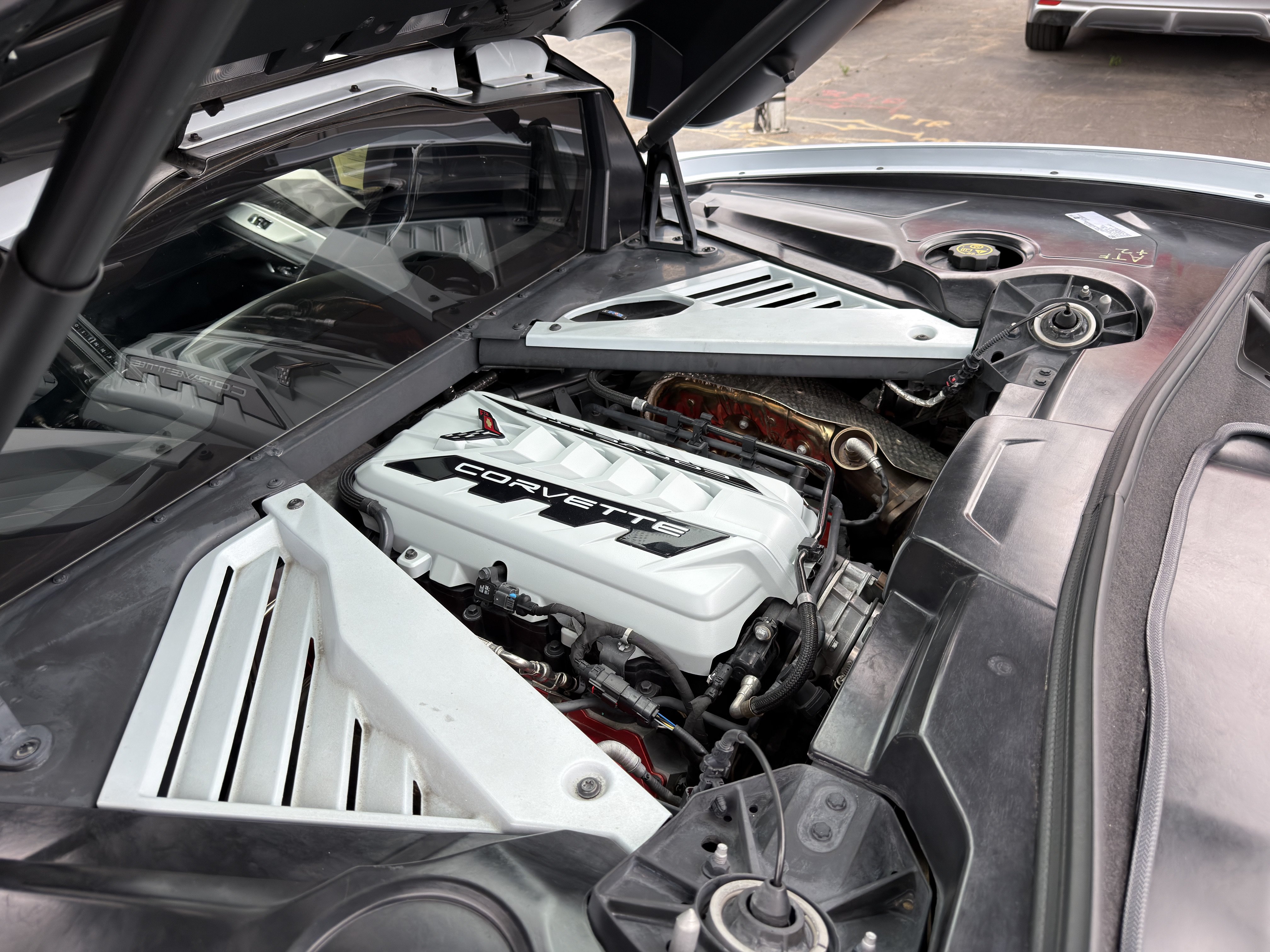 Used 2021 Chevrolet Corvette Stingray Premium Cpe w/ Z51 Performance Package RWD image 16