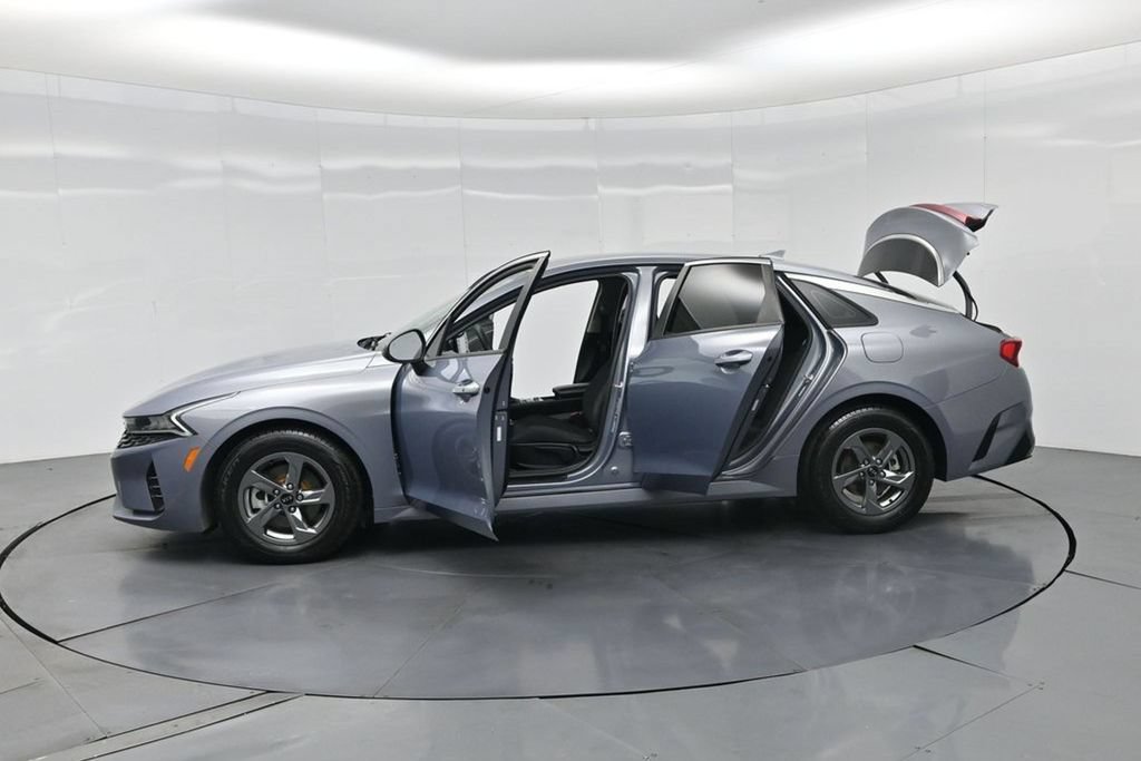 Certified 2021 Kia K5 LXS FWD image 32