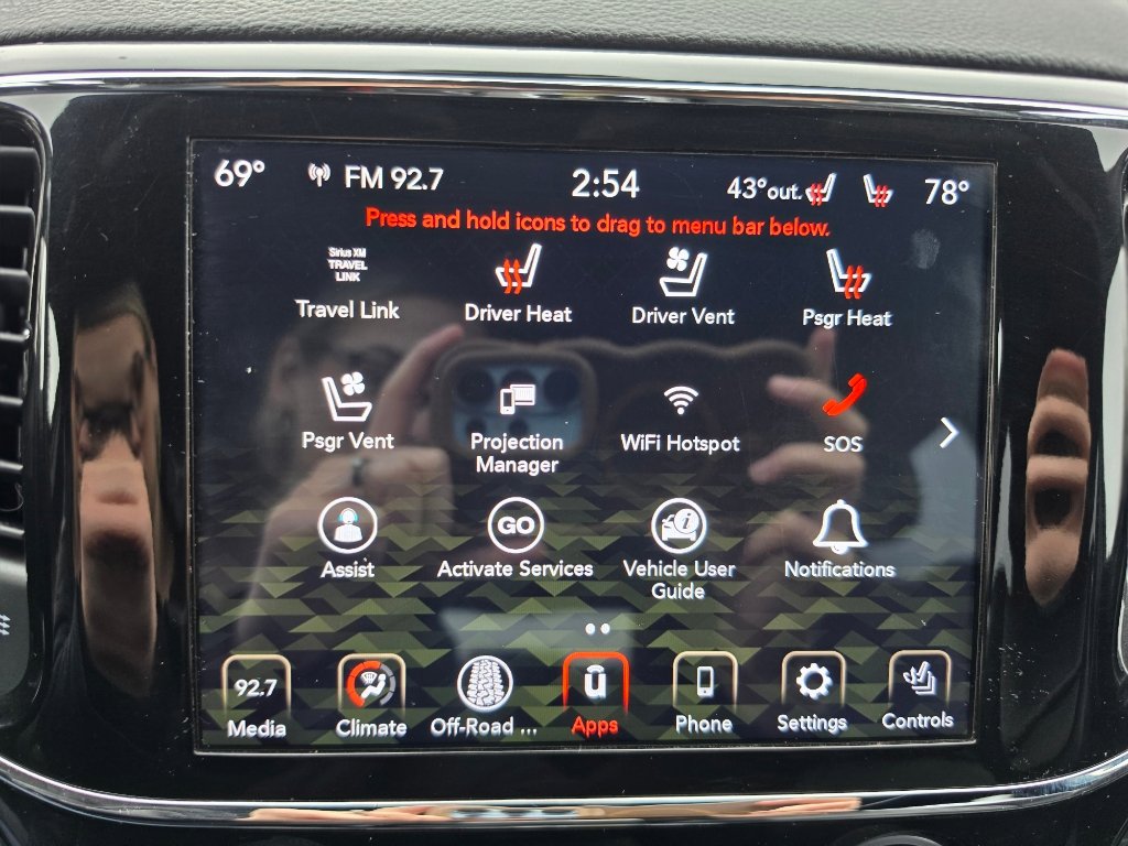 Used 2020 Jeep Grand Cherokee Limited w/ Luxury Group II image 20