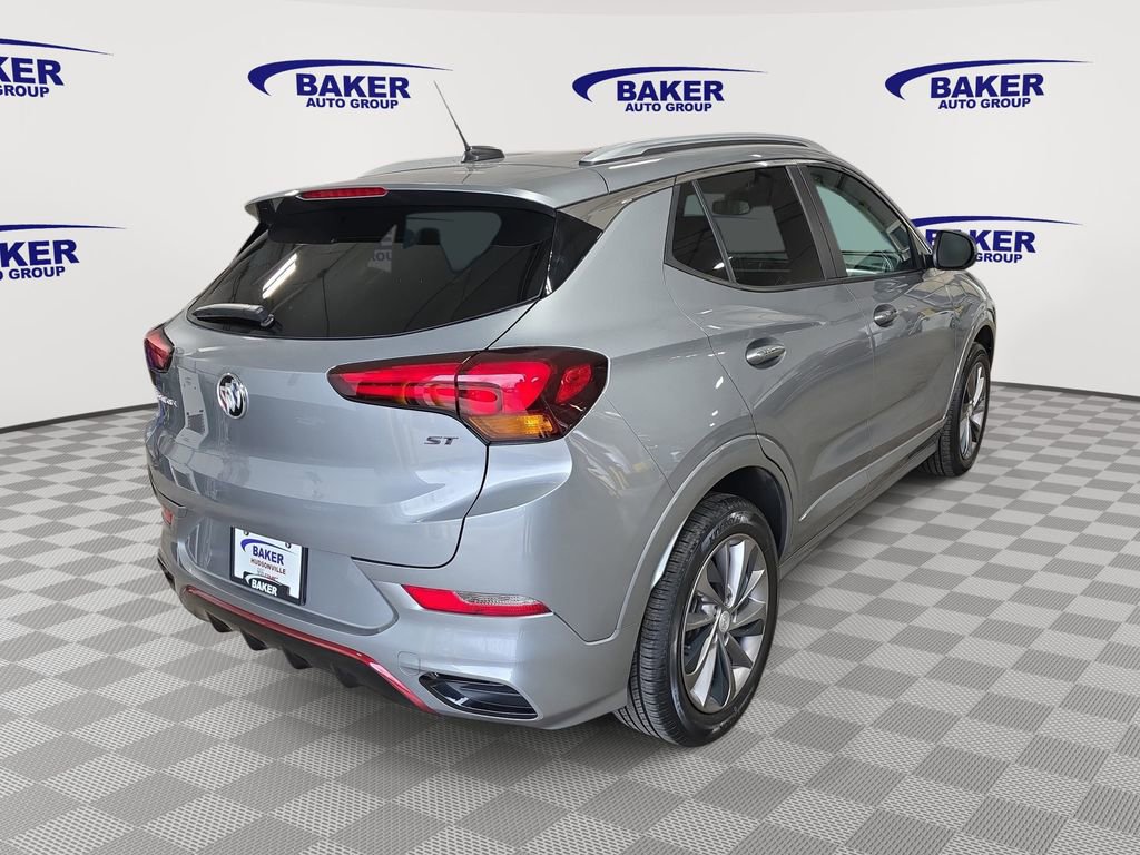 Certified 2023 Buick Encore GX Select w/ Sport Touring Package FWD image 5