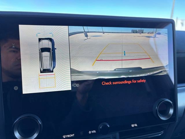 Used 2025 Lexus GX 550 w/ Accessory Package (CT) image 26