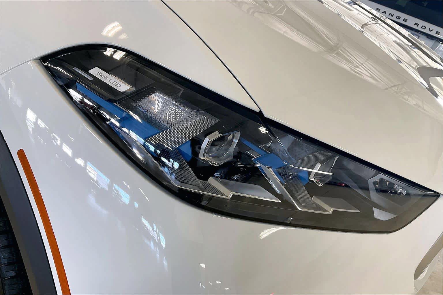 New 2026 BMW X5 sDrive40i w/ Climate Comfort Package image 13