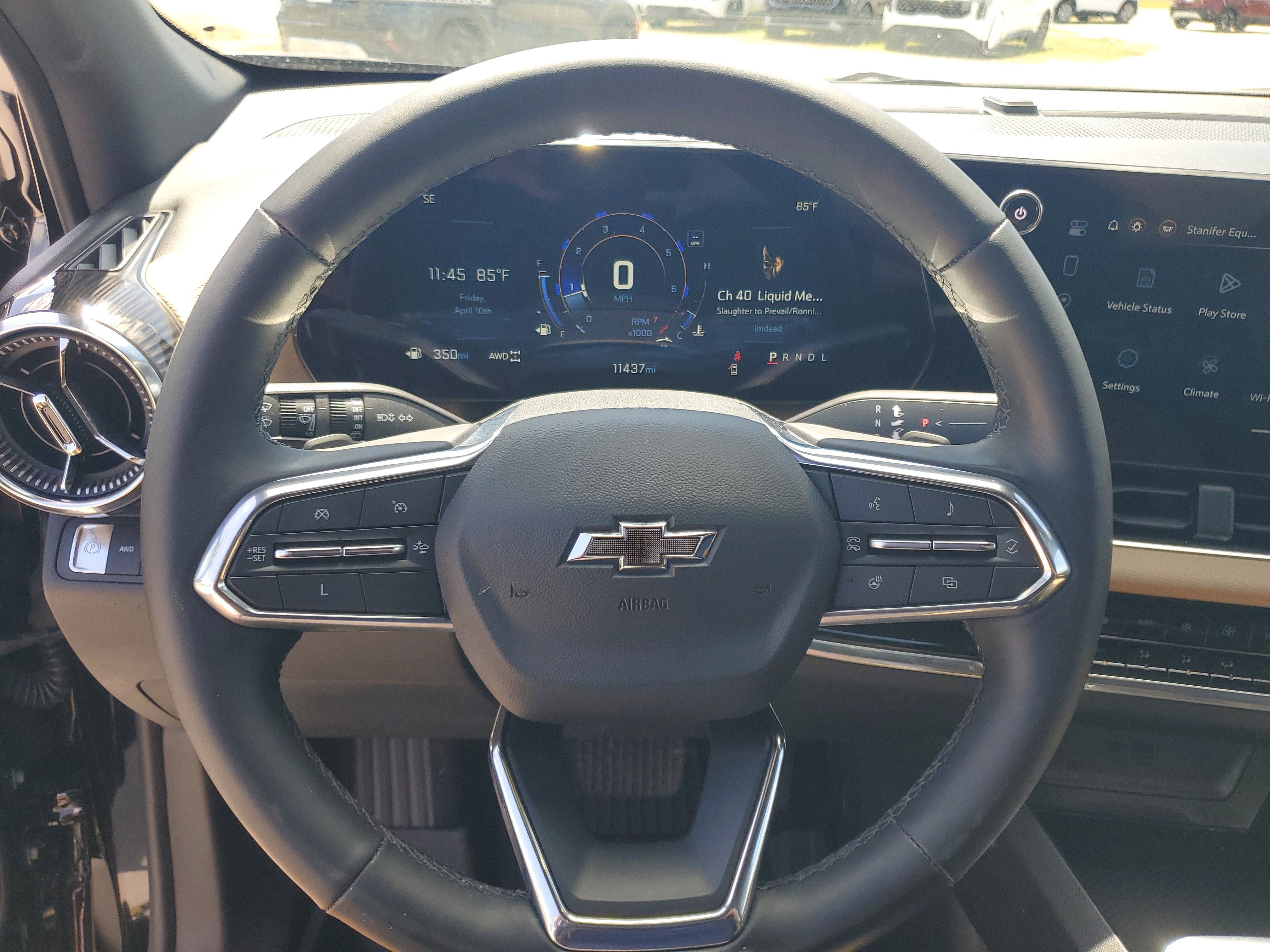 Used 2025 Chevrolet Equinox ACTIV AWD/4WD image 17