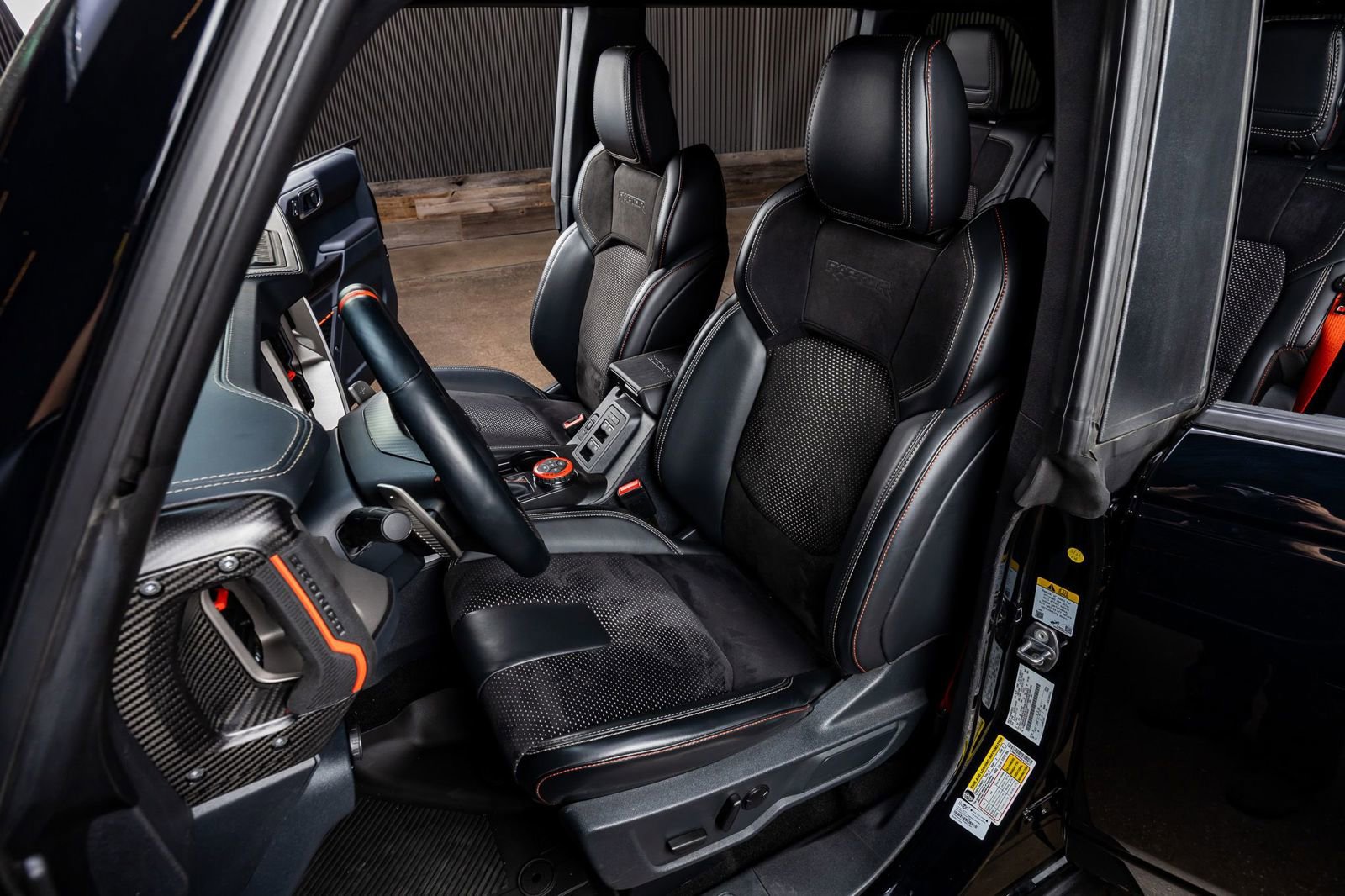 Used 2024 Ford Bronco Raptor w/ Interior Carbon Fiber Pack 6 image 29