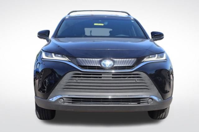 Used 2022 Toyota Venza XLE AWD/4WD image 4