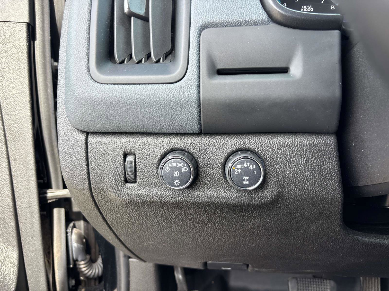 Used 2020 Chevrolet Colorado Z71 image 17