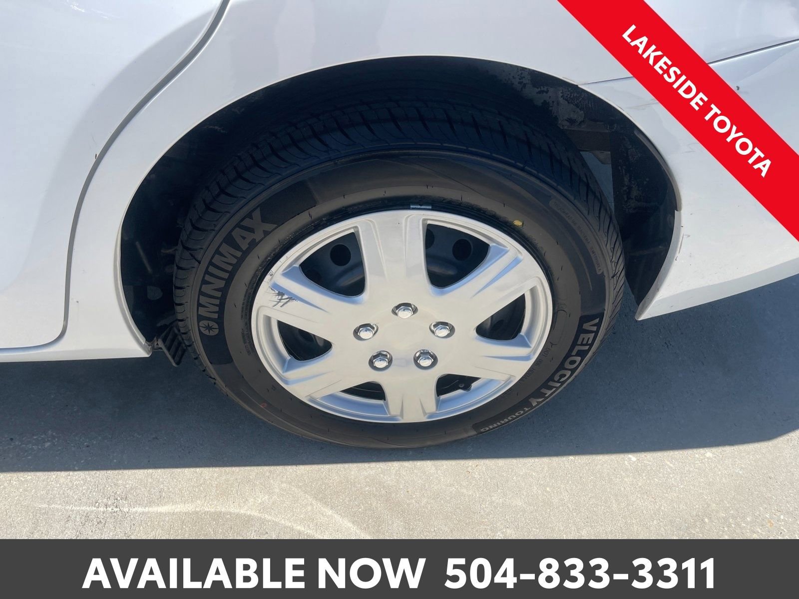 Used 2017 Toyota Corolla L image 12