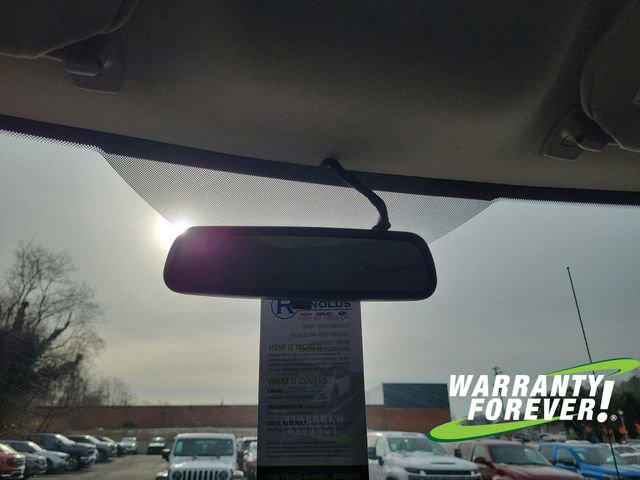 Used 2024 GMC Savana 2500 w/ Driver Convenience Package image 12