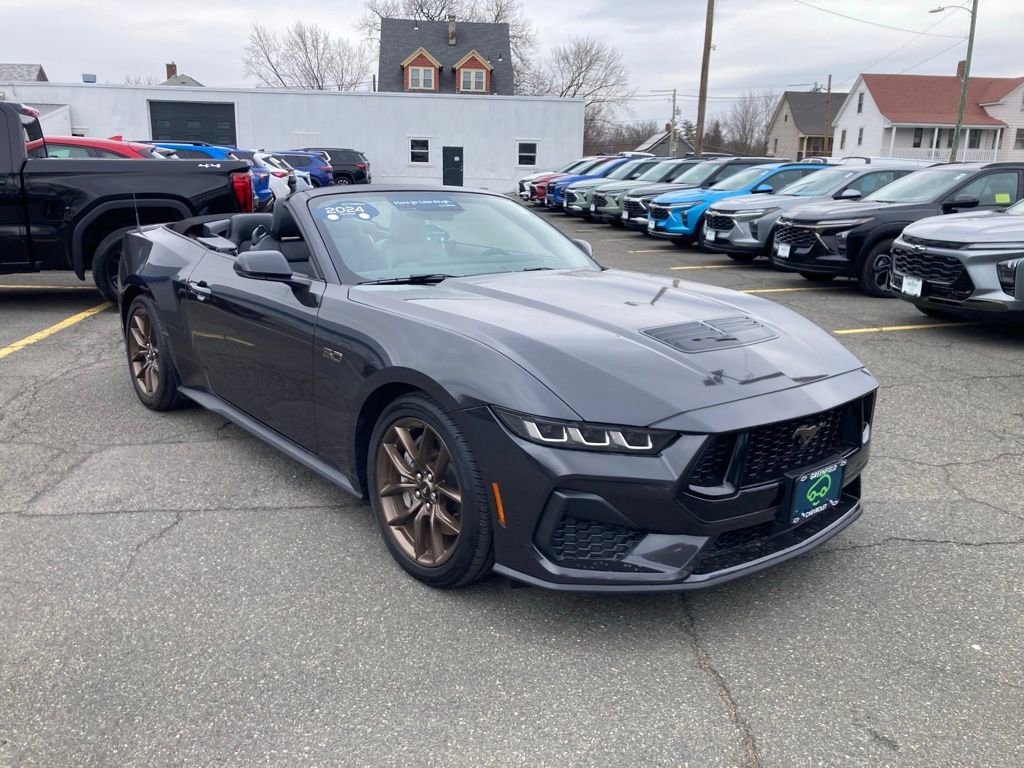 Used 2024 Ford Mustang GT Premium image 9