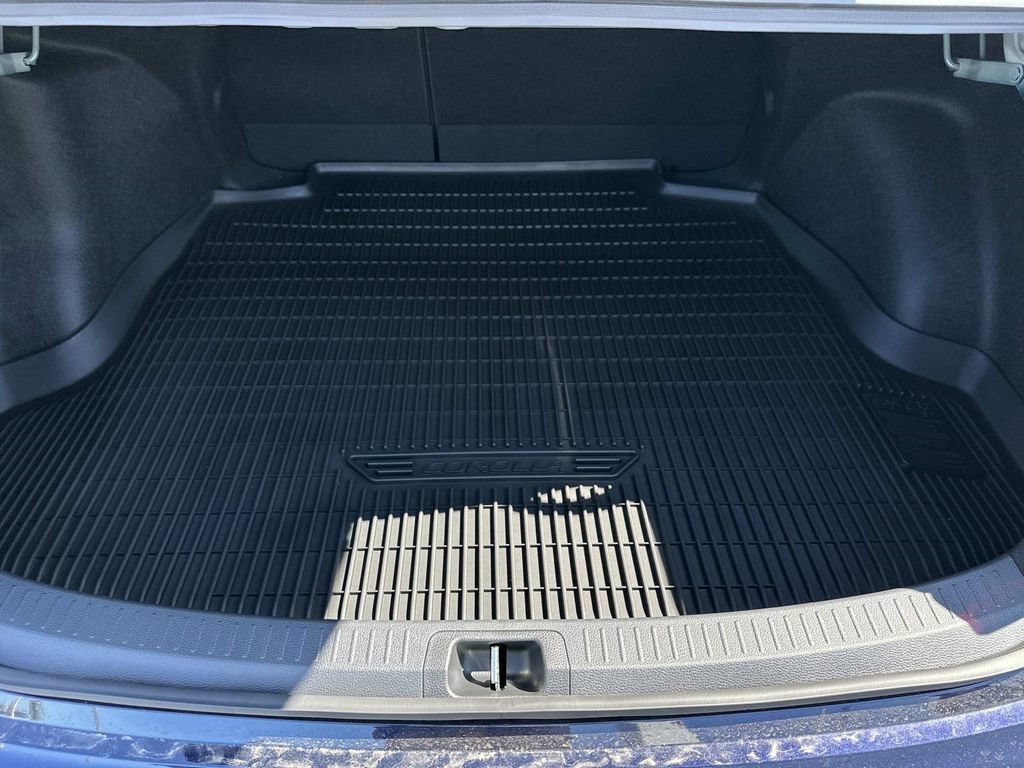 New 2026 Toyota Corolla SE AWD/4WD image 9