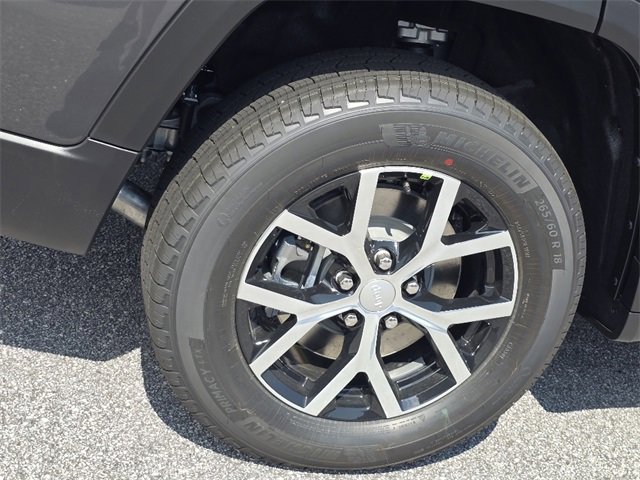 New 2025 Jeep Grand Cherokee L Limited image 8