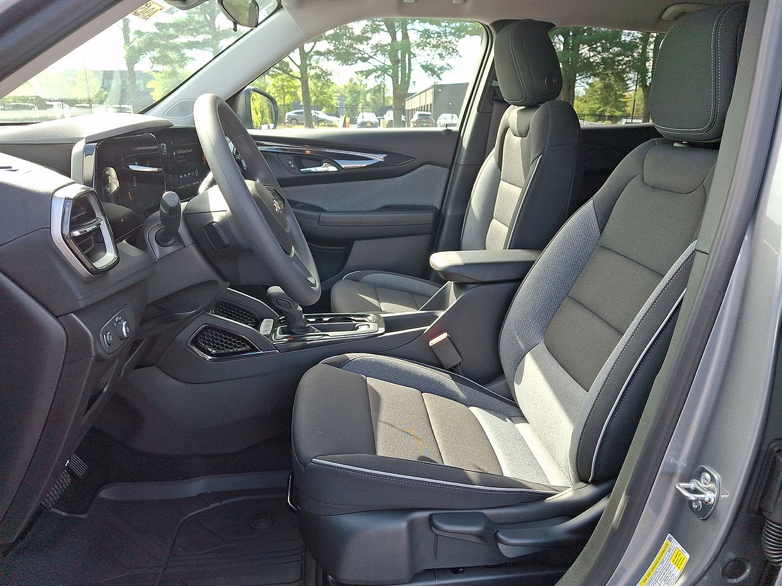 New 2026 Chevrolet TrailBlazer LS w/ LS Convenience Package FWD image 14