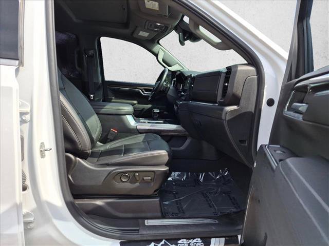 Used 2023 Chevrolet Silverado 1500 LTZ w/ LTZ Premium Package AWD/4WD image 22