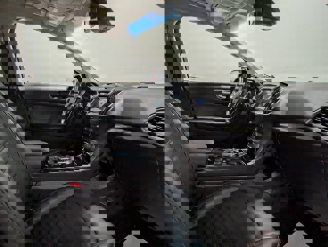 Used 2020 Ford Edge SEL w/ Convenience Package image 19