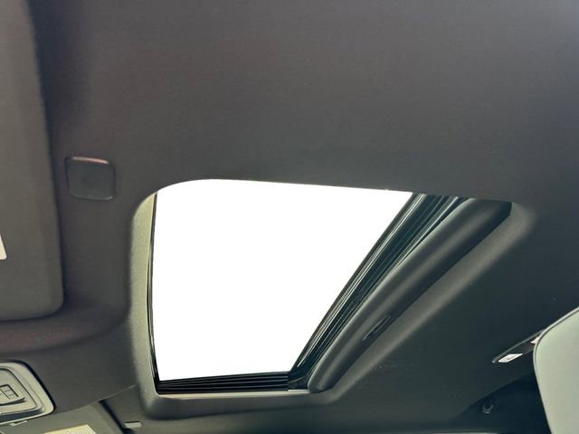 Used 2025 GMC Sierra 2500 AT4 w/ AT4 Premium Plus Package image 13