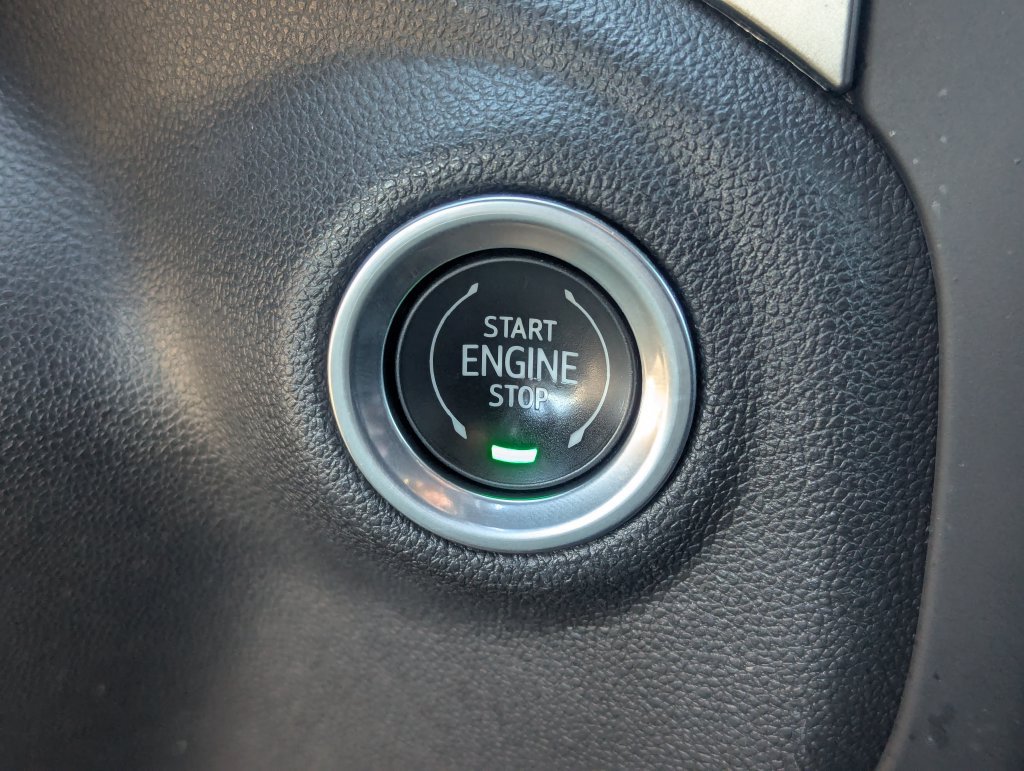 Used 2022 Chevrolet Silverado 1500 LT RWD image 17