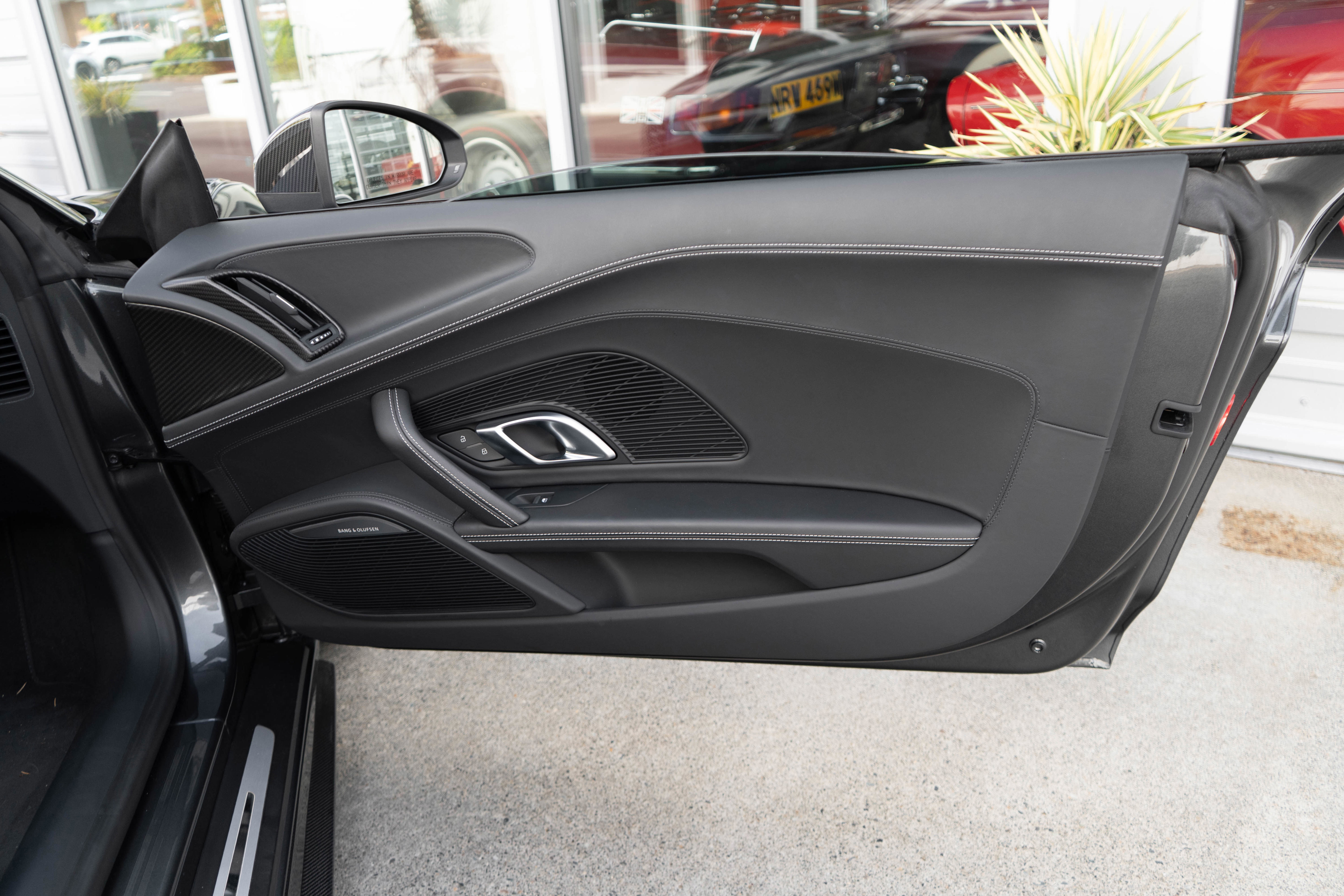 Used 2017 Audi R8 V10 plus AWD/4WD image 28