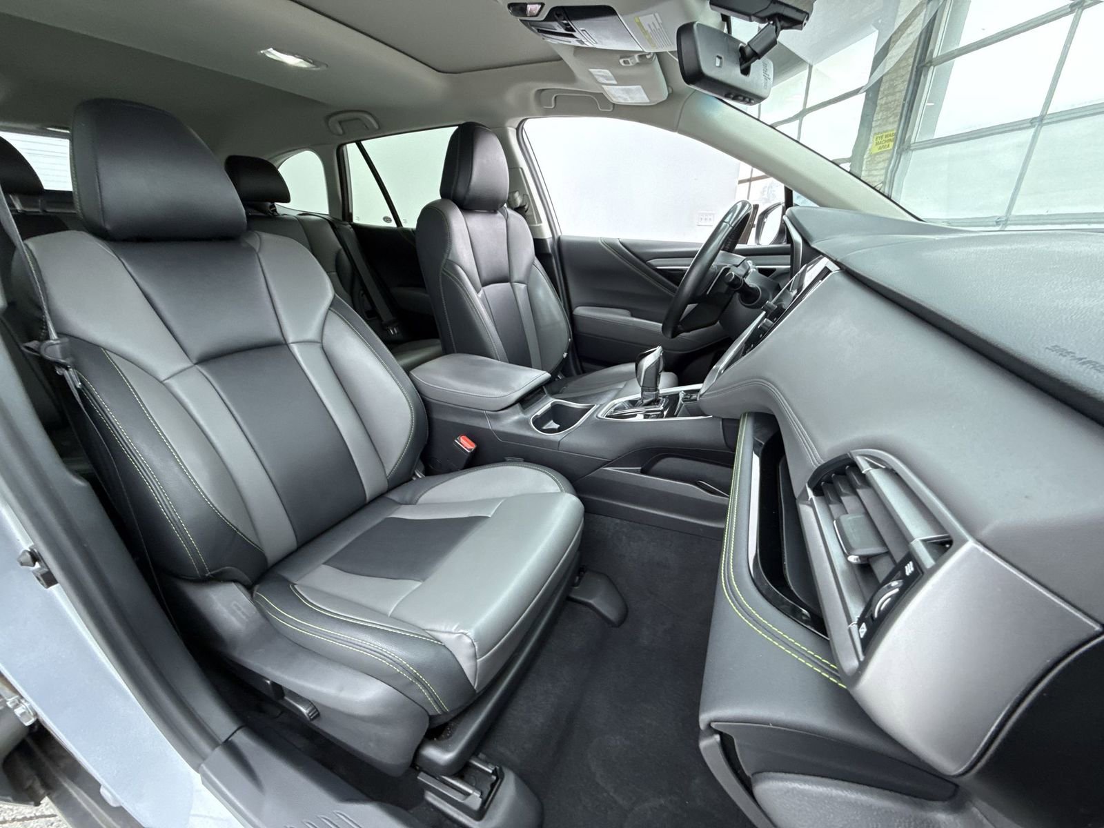 Used 2020 Subaru Outback Onyx Edition XT w/ Popular Package #2 image 13