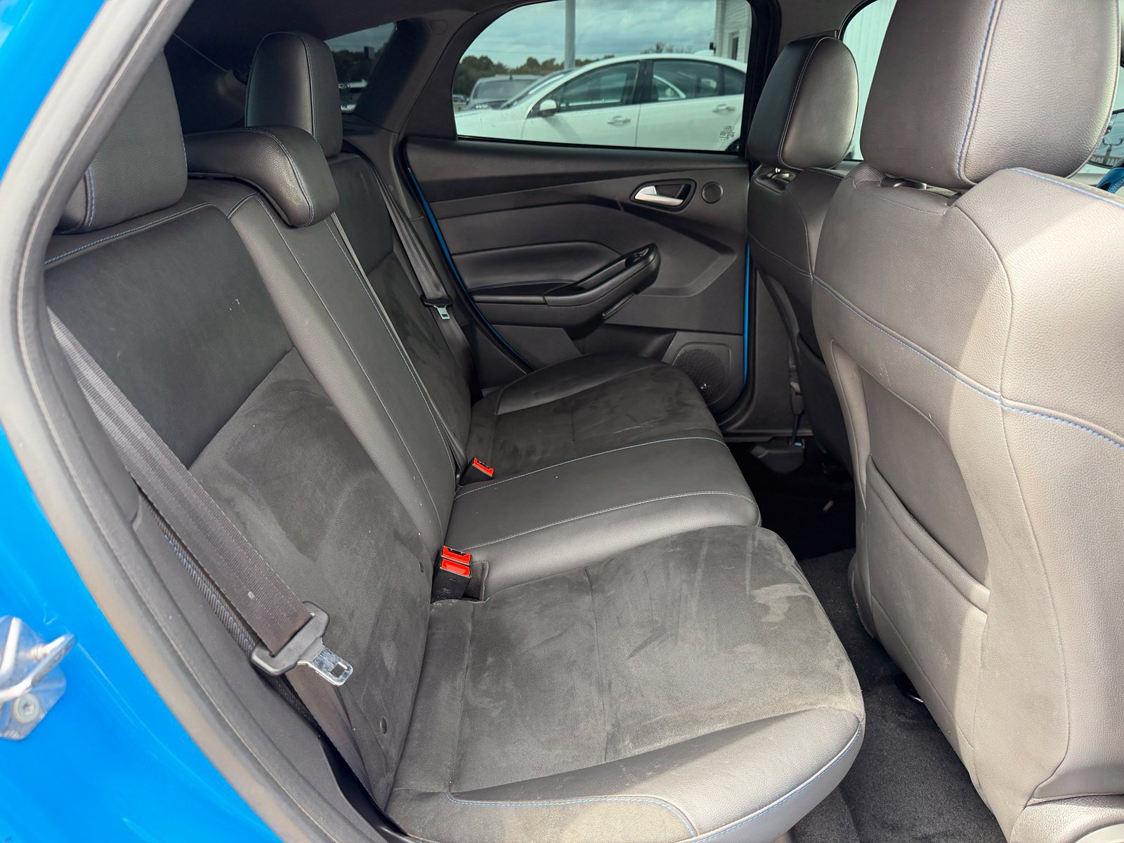 Used 2017 Ford Focus RS AWD/4WD image 29