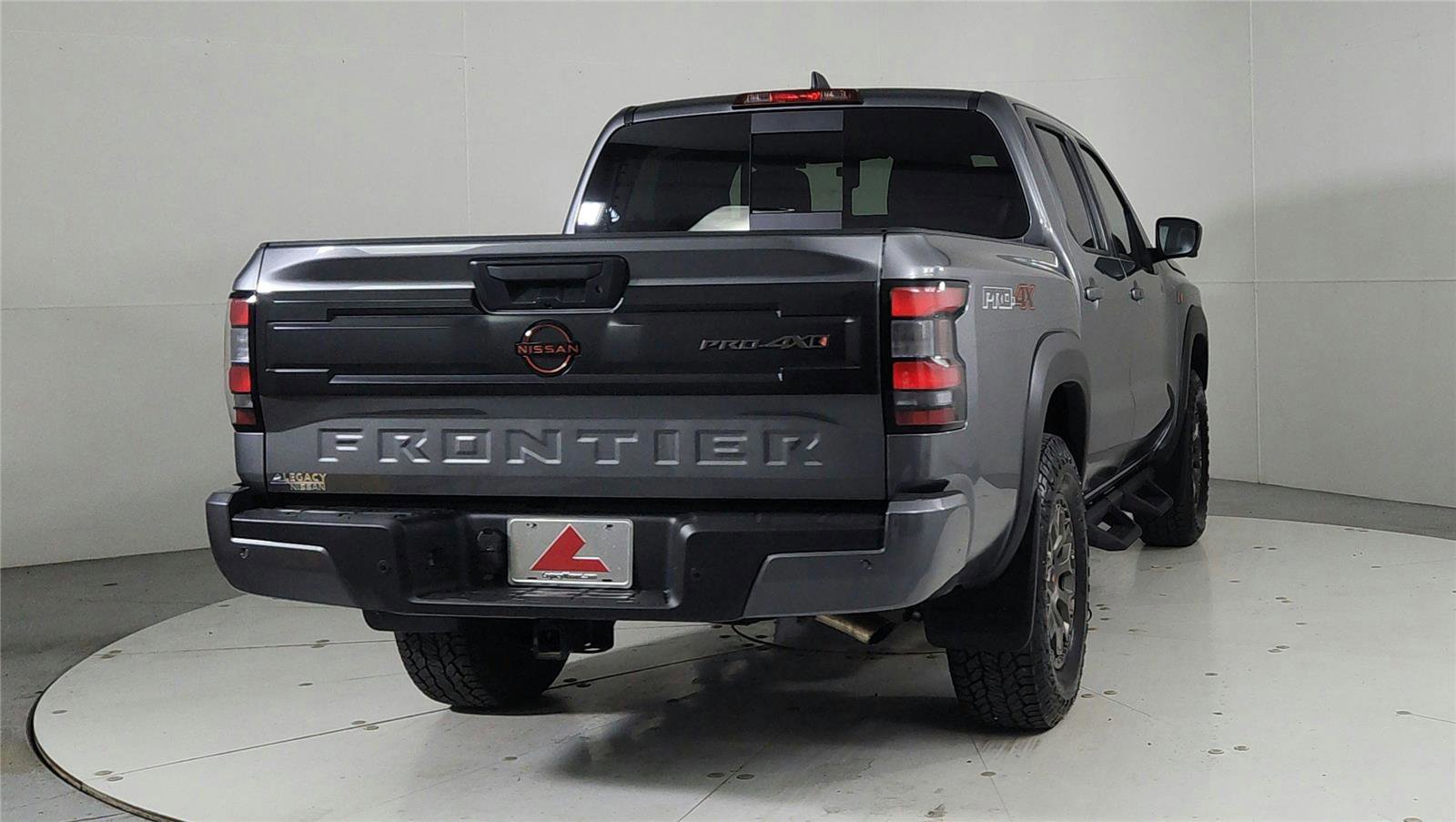 Certified 2026 Nissan Frontier PRO-4X w/ Pro-4x Convenience Package AWD/4WD image 6