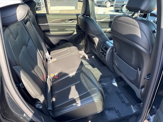 New 2026 Jeep Grand Cherokee Limited AWD/4WD image 28