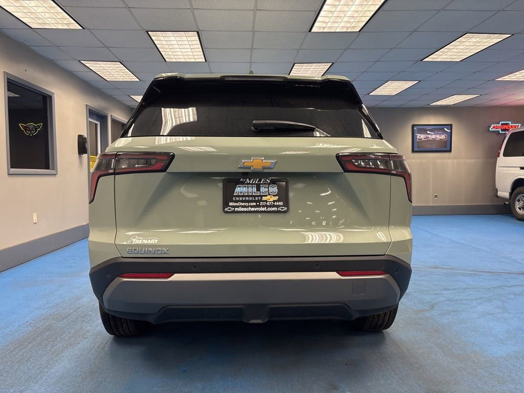 New 2026 Chevrolet Equinox LT image 7