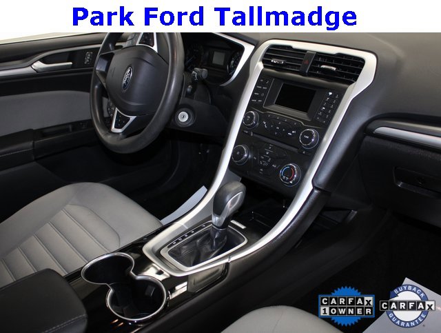 Used 2015 Ford Fusion S image 23