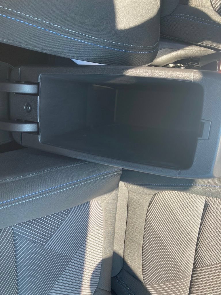 Used 2027 Chevrolet Bolt LT w/ Comfort Package FWD image 20