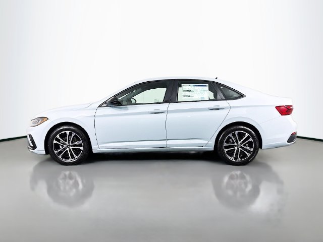New 2026 Volkswagen Jetta Sport FWD image 4