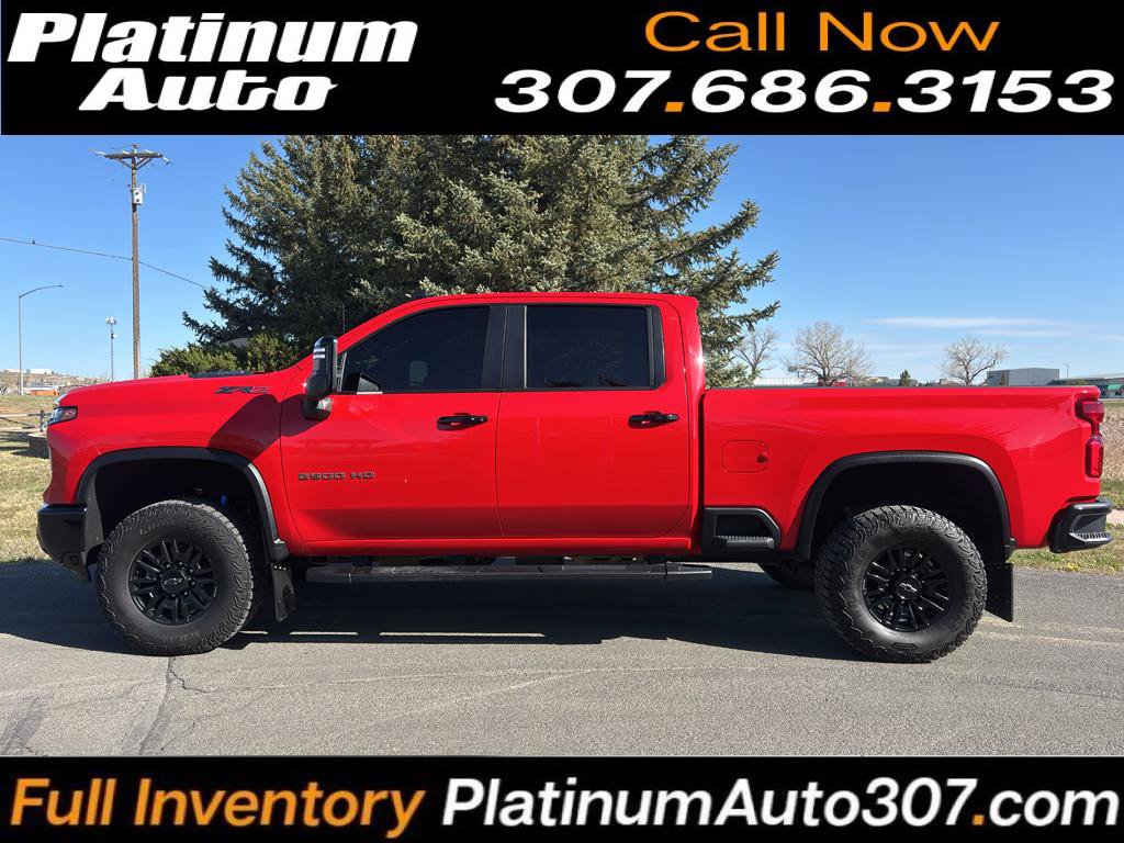 Used 2024 Chevrolet Silverado 2500 ZR2 w/ Technology Package AWD/4WD image 1