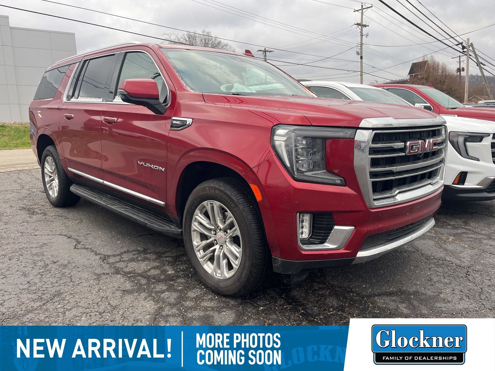 Used 2022 GMC Yukon XL SLT w/ SLT Premium Package