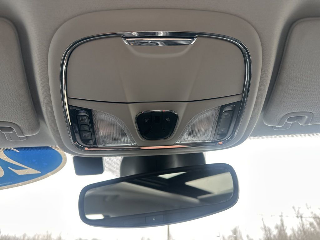 Used 2021 Jeep Cherokee Limited image 26