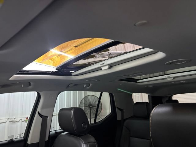 Used 2020 Chevrolet Traverse Premier w/ LPO, Floor Liner Package FWD image 43