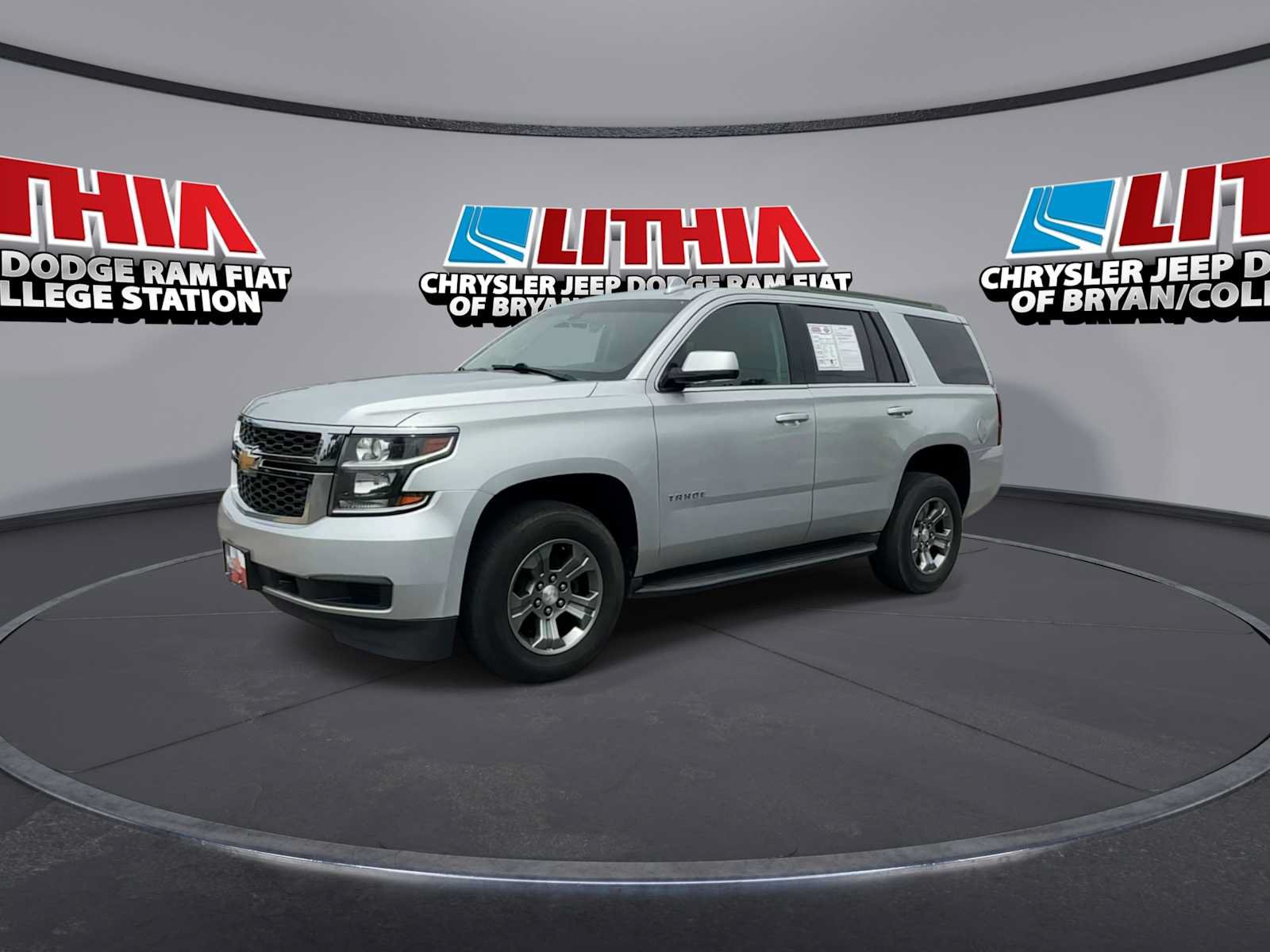 Used 2020 Chevrolet Tahoe LS w/ Skid Plate Package AWD/4WD image 4