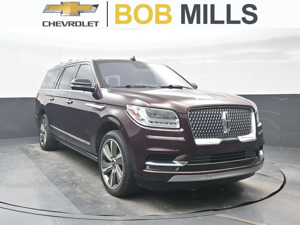 Used 2018 Lincoln Navigator L Reserve w/ Technology Package