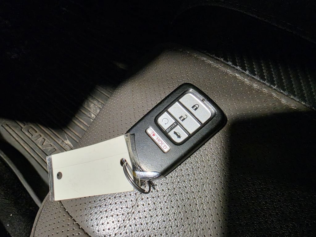 Used 2016 Honda Civic EX-L image 10
