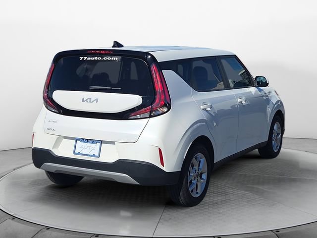 Used 2024 Kia Soul LX w/ Option Group 015 image 5