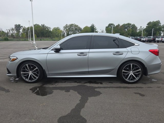Used 2024 Honda Civic Touring image 12