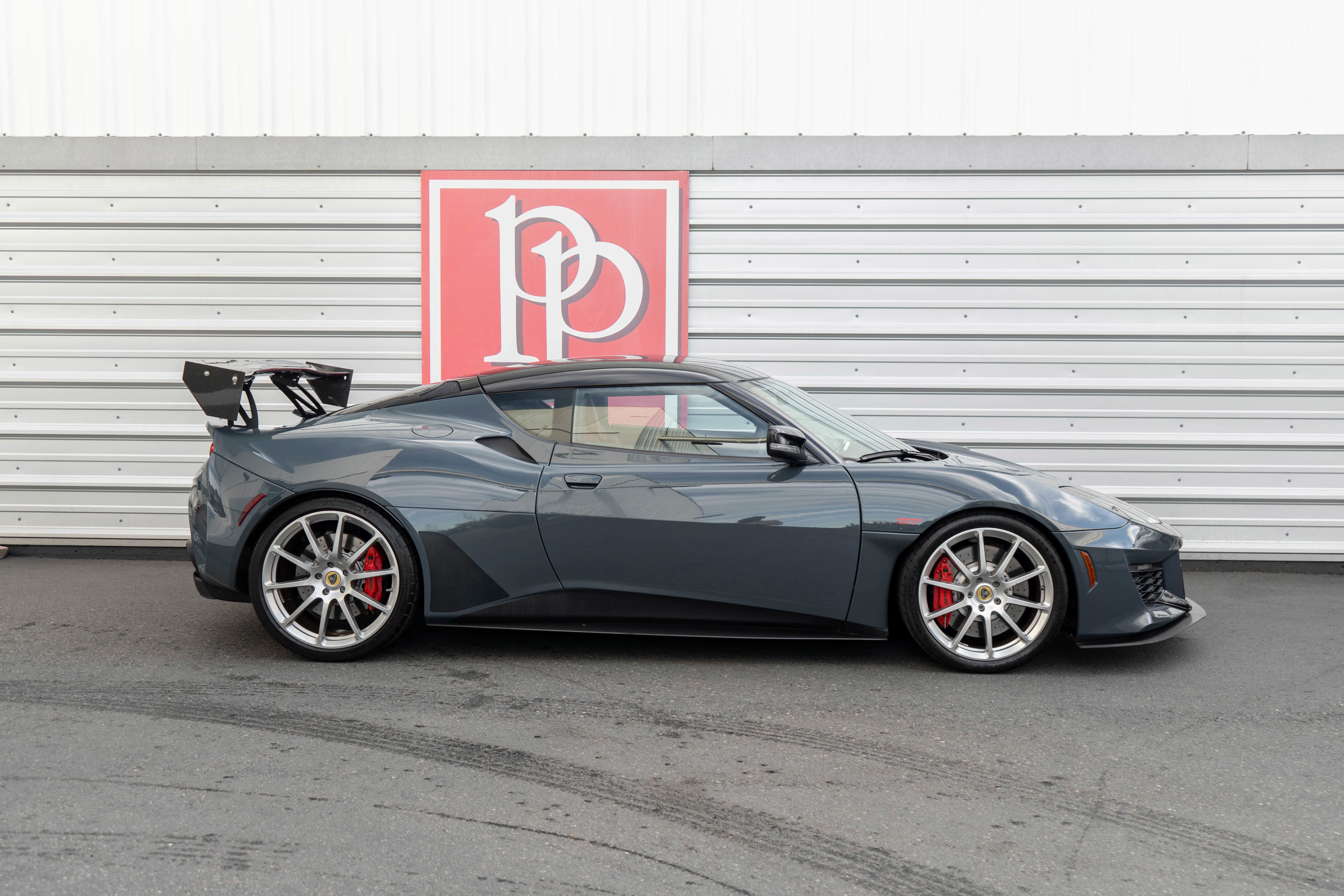 Used 2020 Lotus Evora image 38