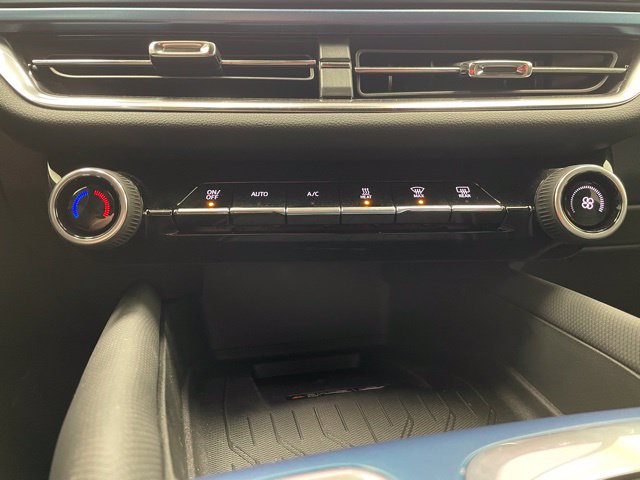 New 2026 Chevrolet Equinox EV LT AWD/4WD image 7